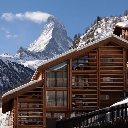 22 Summits Boutique Hotel Zermatt Exterior photo